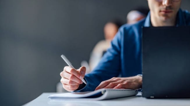 Tryout POLRI Online Gratis: Rekomendasi Platform Terpercaya untuk Latihan
