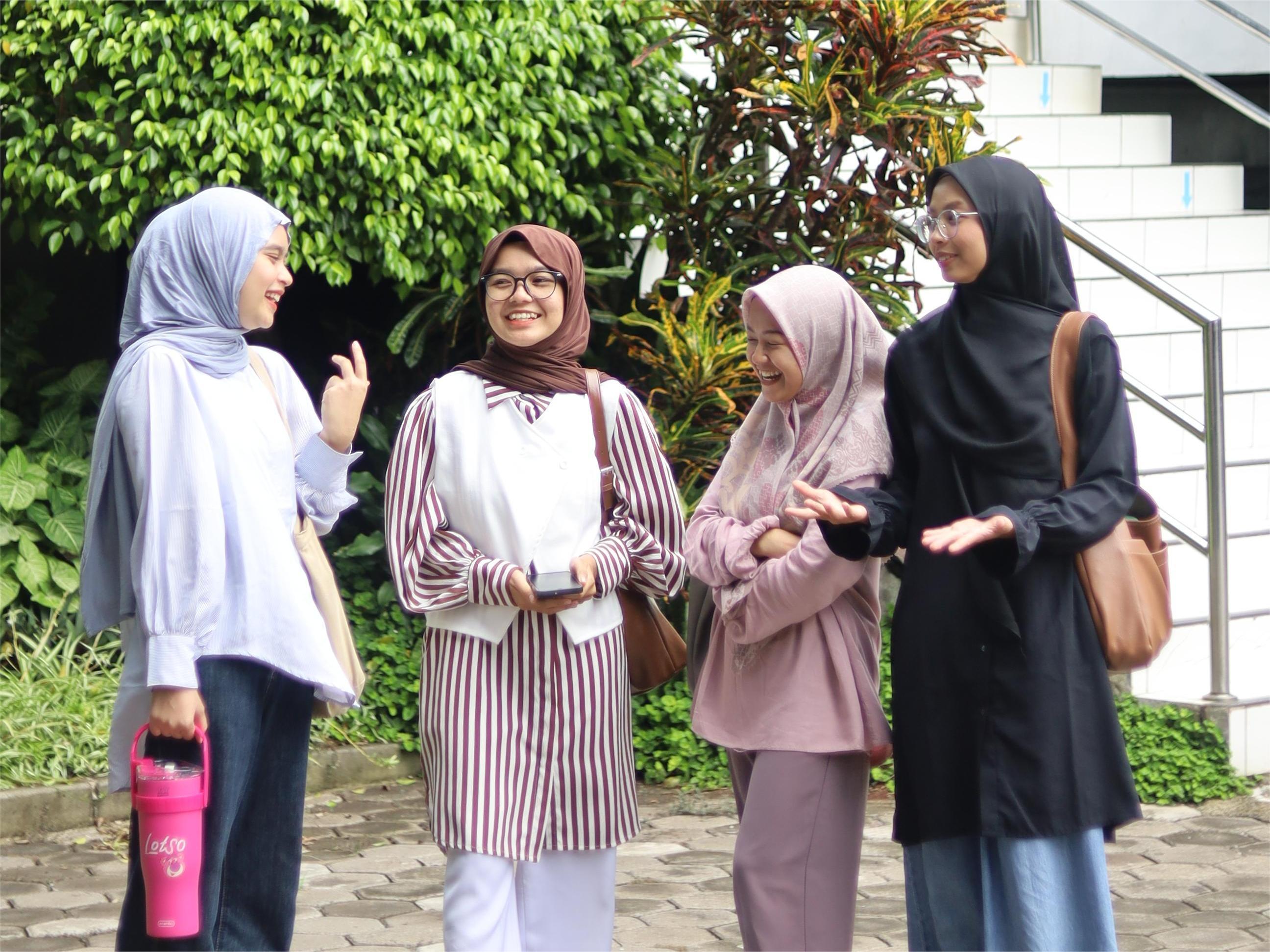 Kuliah Bisnis Digital Cocok Buat Kamu yang Suka Teknologi dan Bisnis?