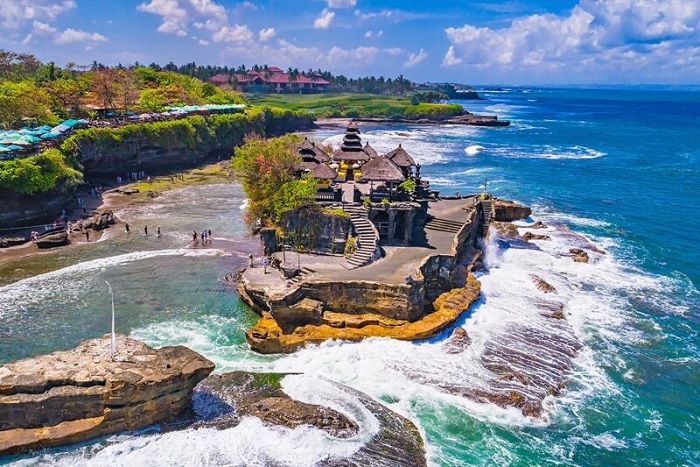 Manfaat Menggunakan Jasa Travel Saat Berlibur ke Bali