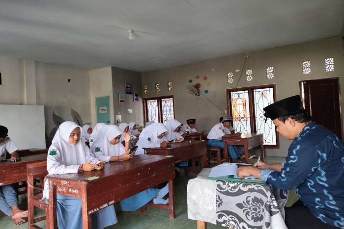 Mengapa Orang Perlu Belajar Selama Hidupnya: Kunci Bertumbuh, Bertahan, dan Berkontribusi