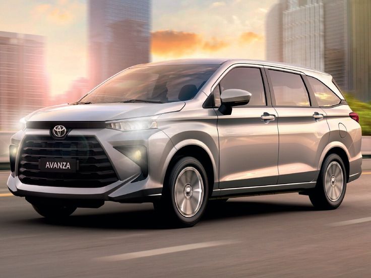 Menilik Kembali Tonggak Sejarah Toyota Avanza Sebagai Mobil Sejuta Umat yang Mengubah Industri