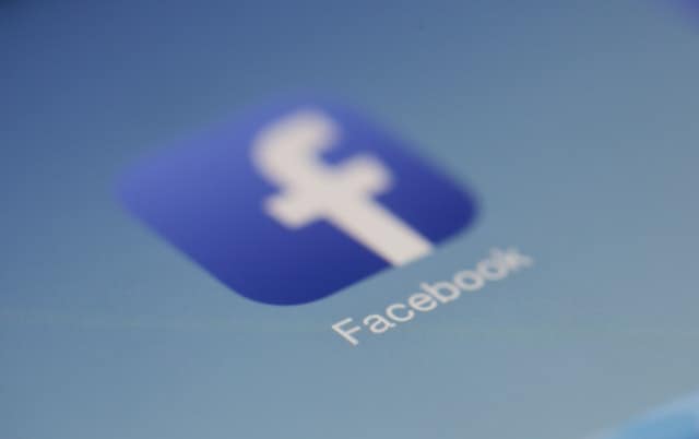 Mendapatkan Centang Biru Di Facebook