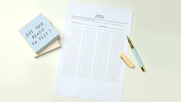 Perbedaan TOEFL iBT dan PBT: Ujian Online vs Offline