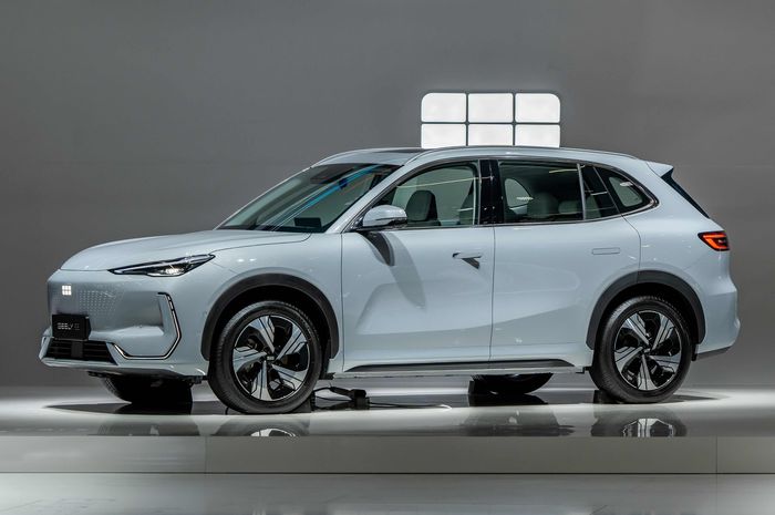 Geely EX5 Mobil EV SUV Keluarga Terbaik dari Geely Indonesia