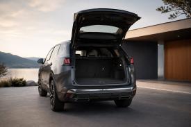 SUV dengan Bagasi Luas untuk Keluarga Indonesia dan Pentingnya Ruang dalam Mobilitas Modern